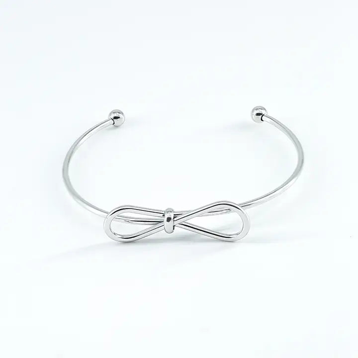 Strikjes bangle zilverkleurig