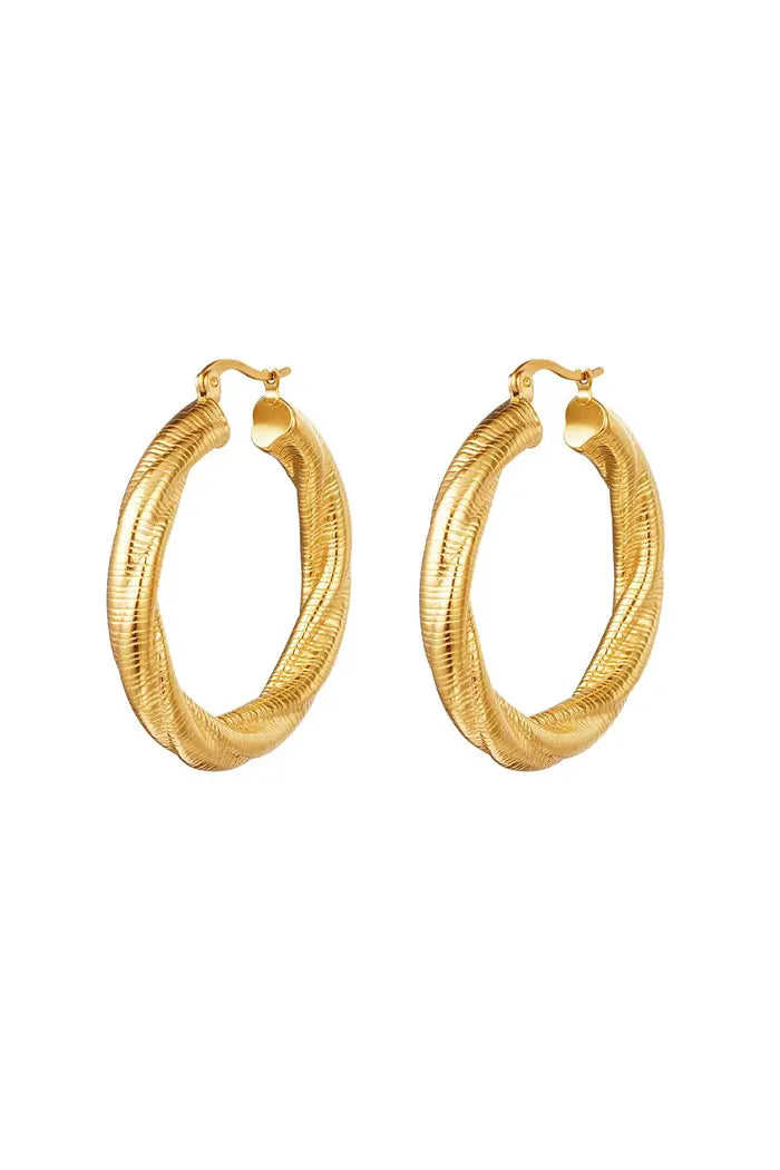 Big hoops gedraaid