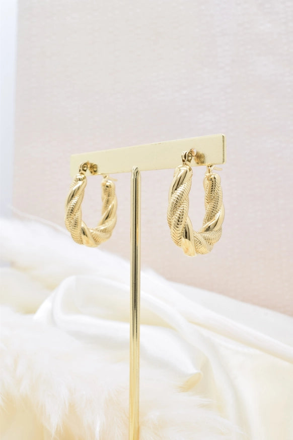 Twisted hoops goudkleurig