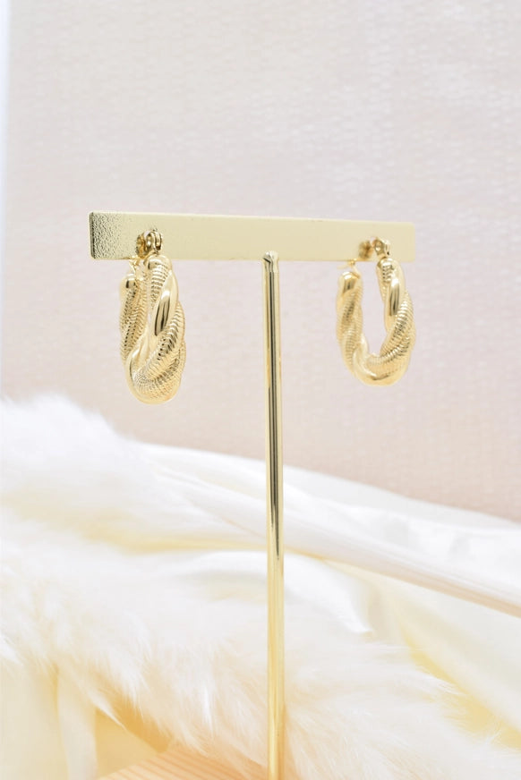 Twisted hoops goudkleurig