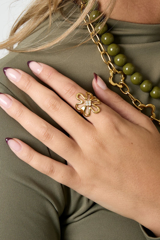 Strassy Flower ring goud