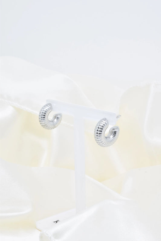 Chunky gestreepte mini hoops zilverkleurig